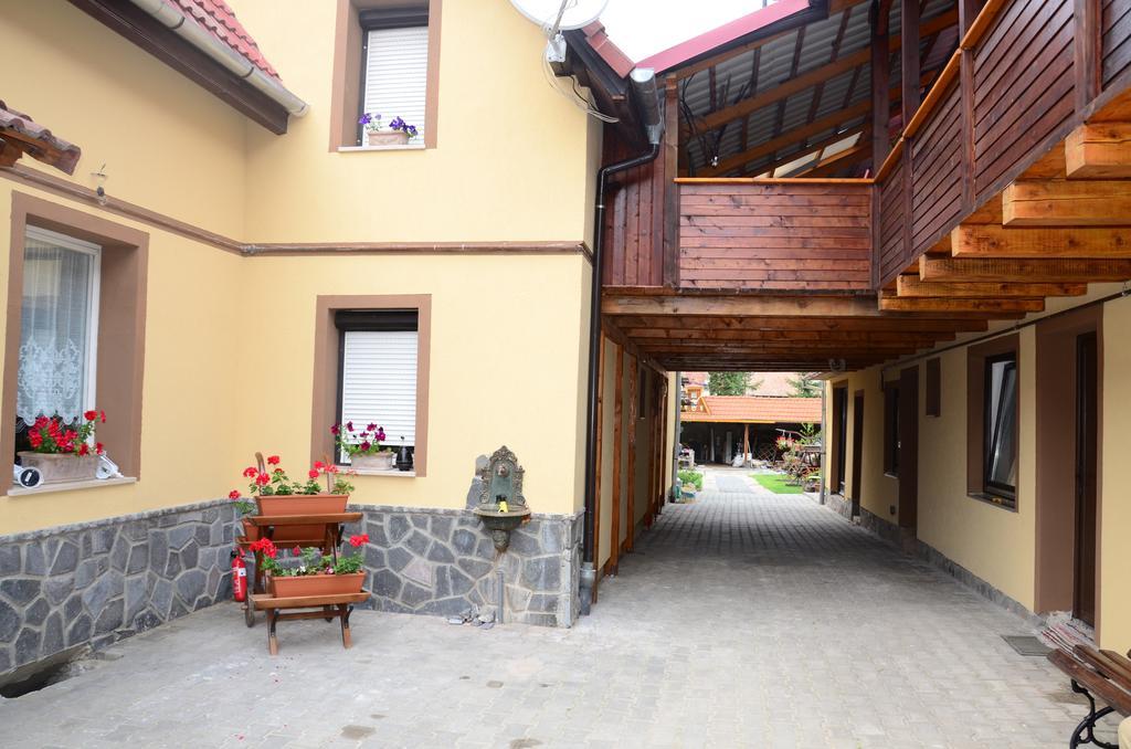 Pensiunea Otilia Sighisoara Bagian luar foto